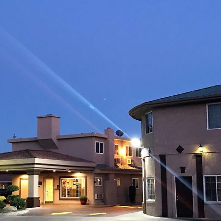 Yosemite Parkway Hotel Merced Eksteriør billede