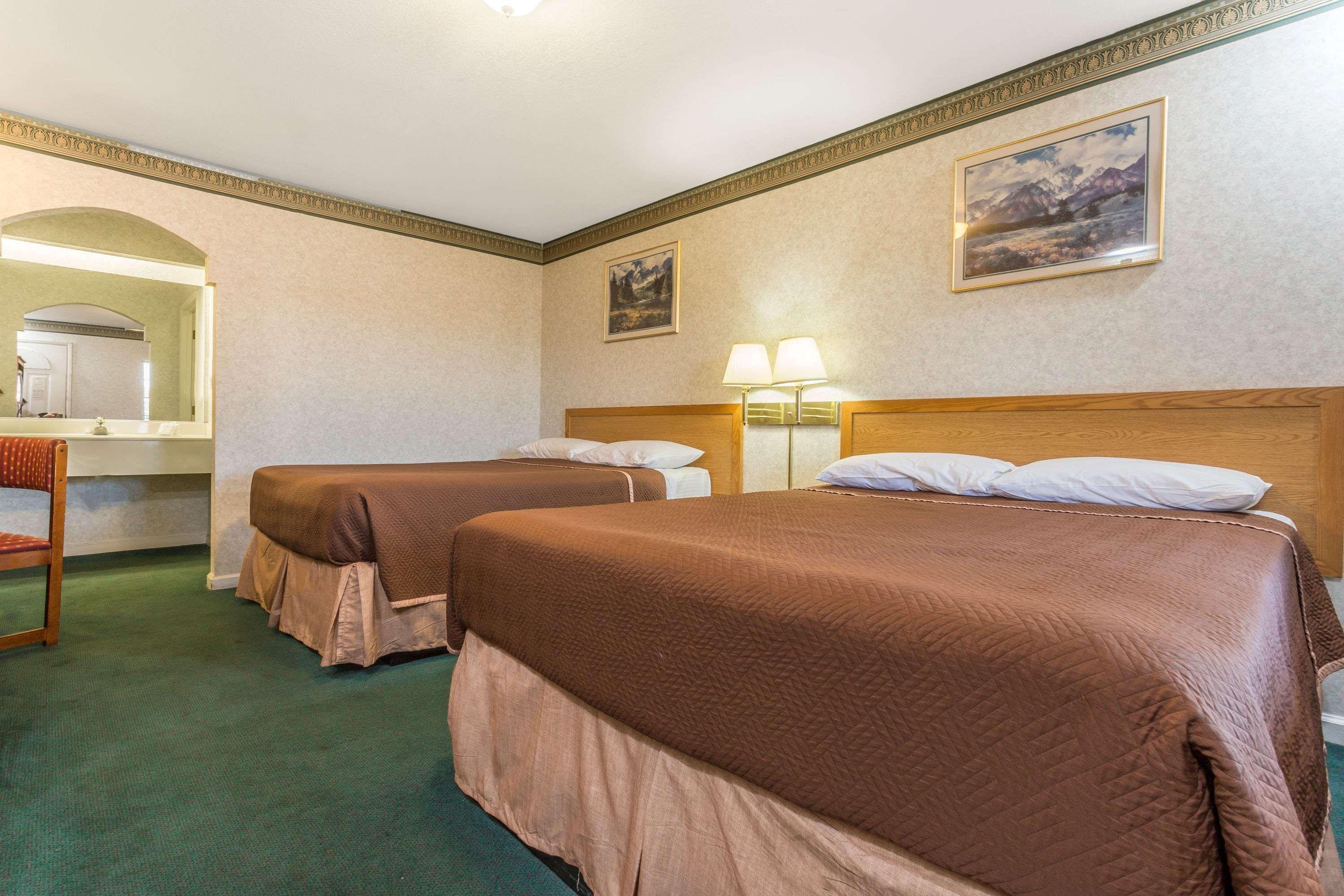 Yosemite Parkway Hotel Merced Eksteriør billede